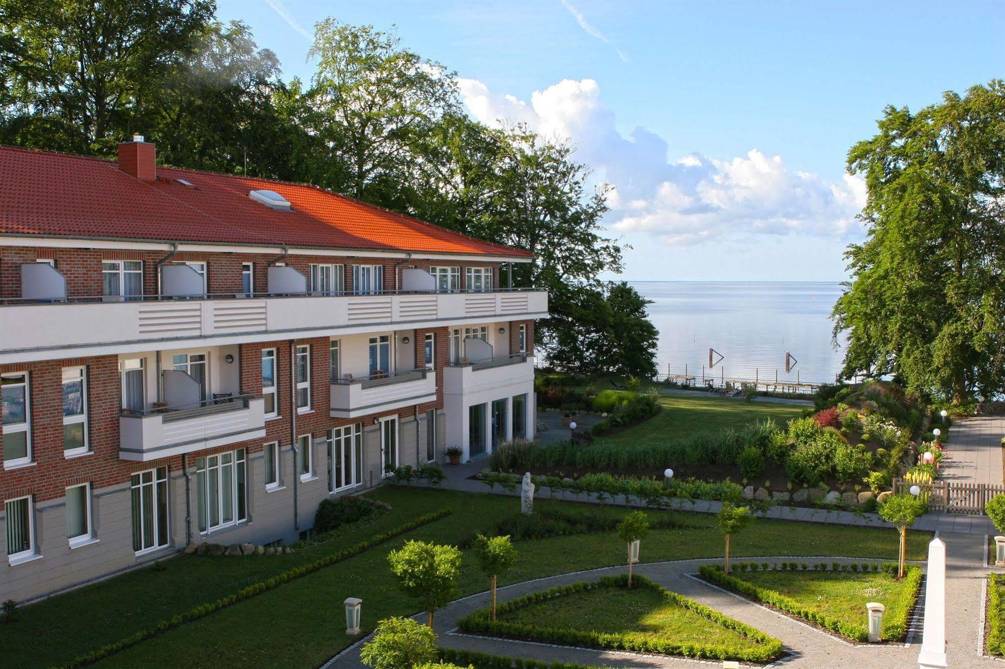 Hotel Badehaus Goor Putbus Ngoại thất bức ảnh
