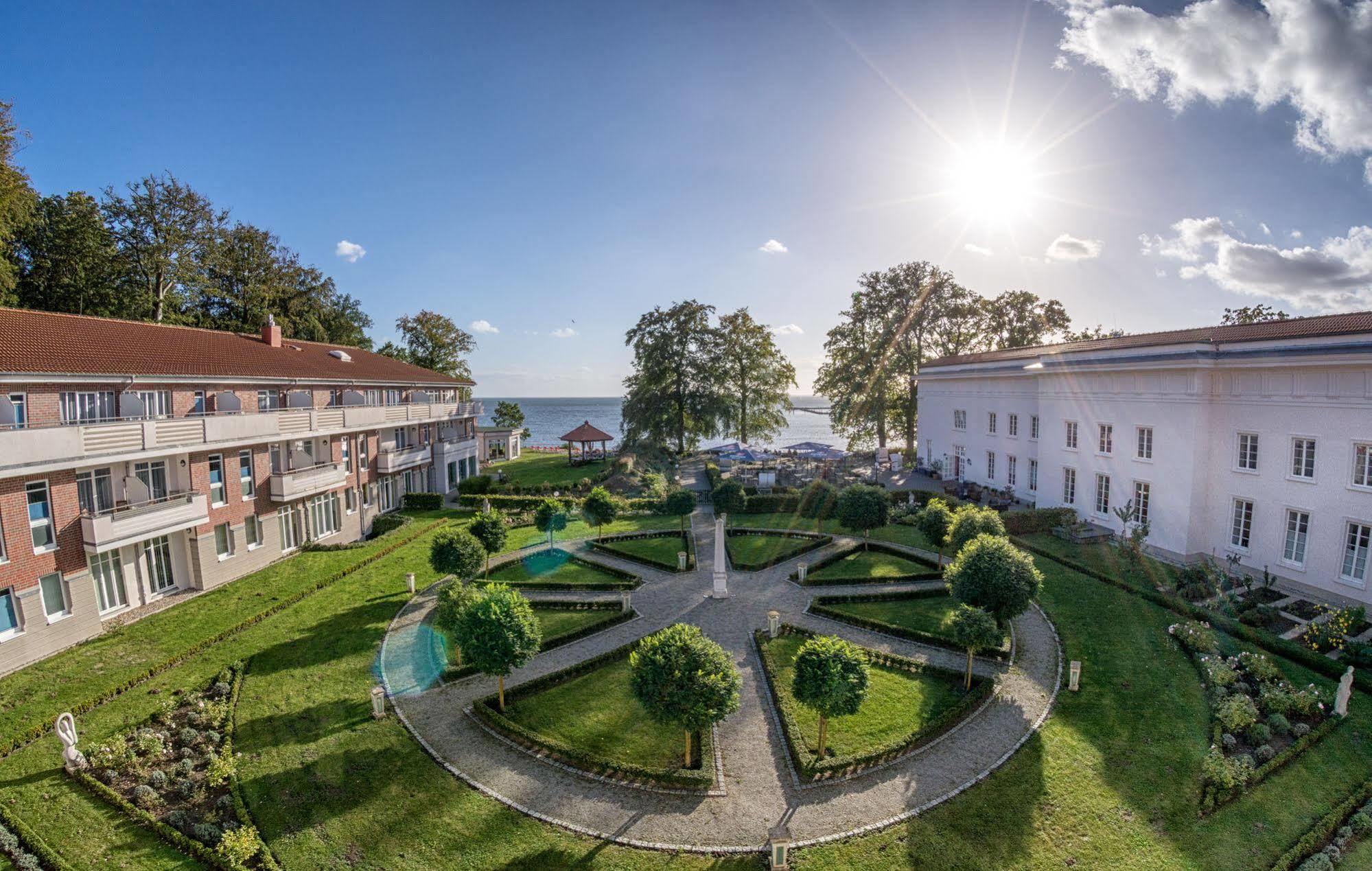 Hotel Badehaus Goor Putbus Ngoại thất bức ảnh